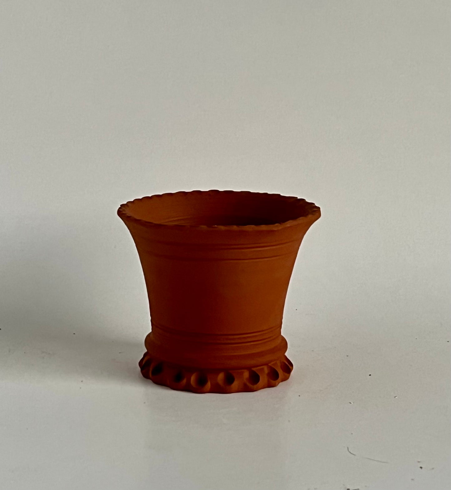 Egg and Dart Pot